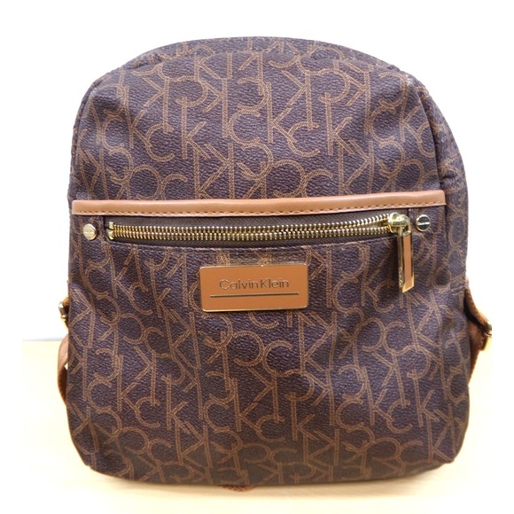 Calvin Klein Handbags - Calvin Klein Signature Belfast Backpack Bag 2 Magnetic Pockets 2‎ Zipper Closure